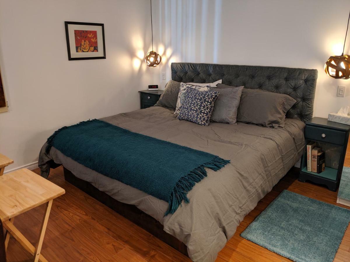 Apartamento Oceanspray Hideaway North Saanich Exterior foto